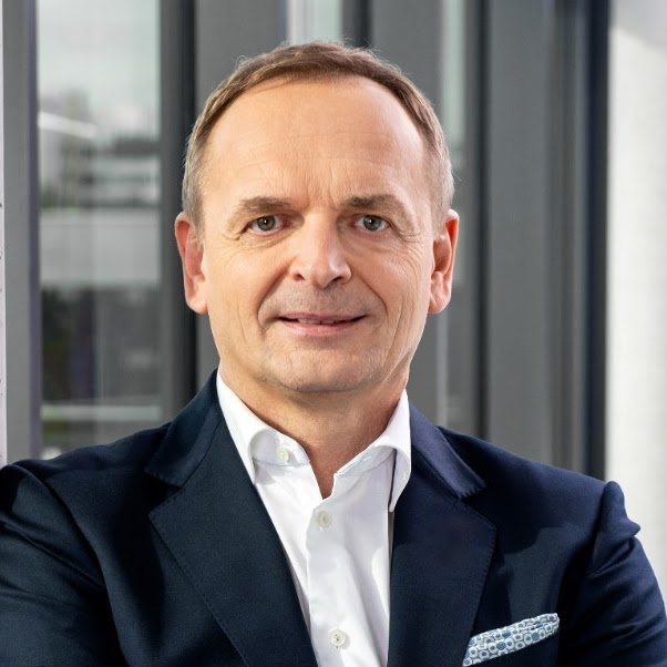 Martin Lehner, equipment industry expert